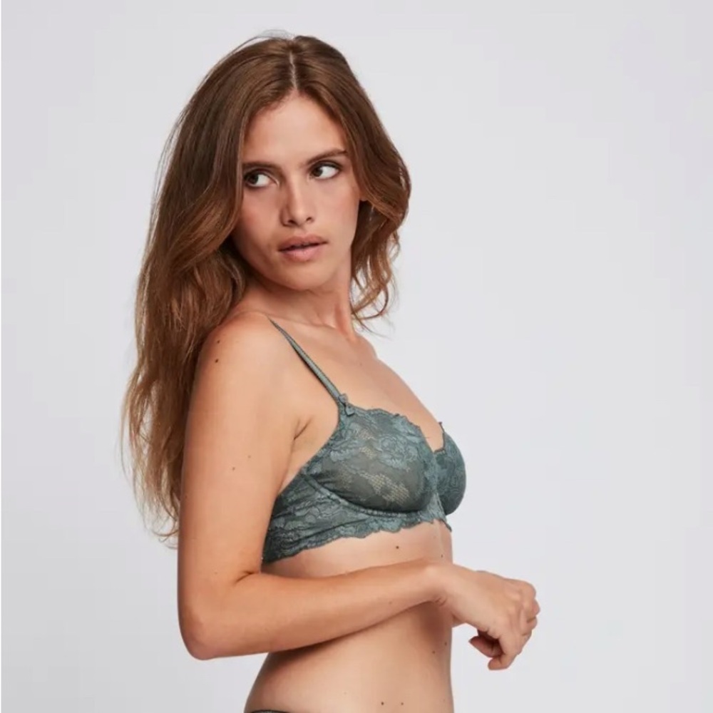 CHANGE Lingerie - Lissi Lace Bra in stunning Green! Size 32J - NWOT